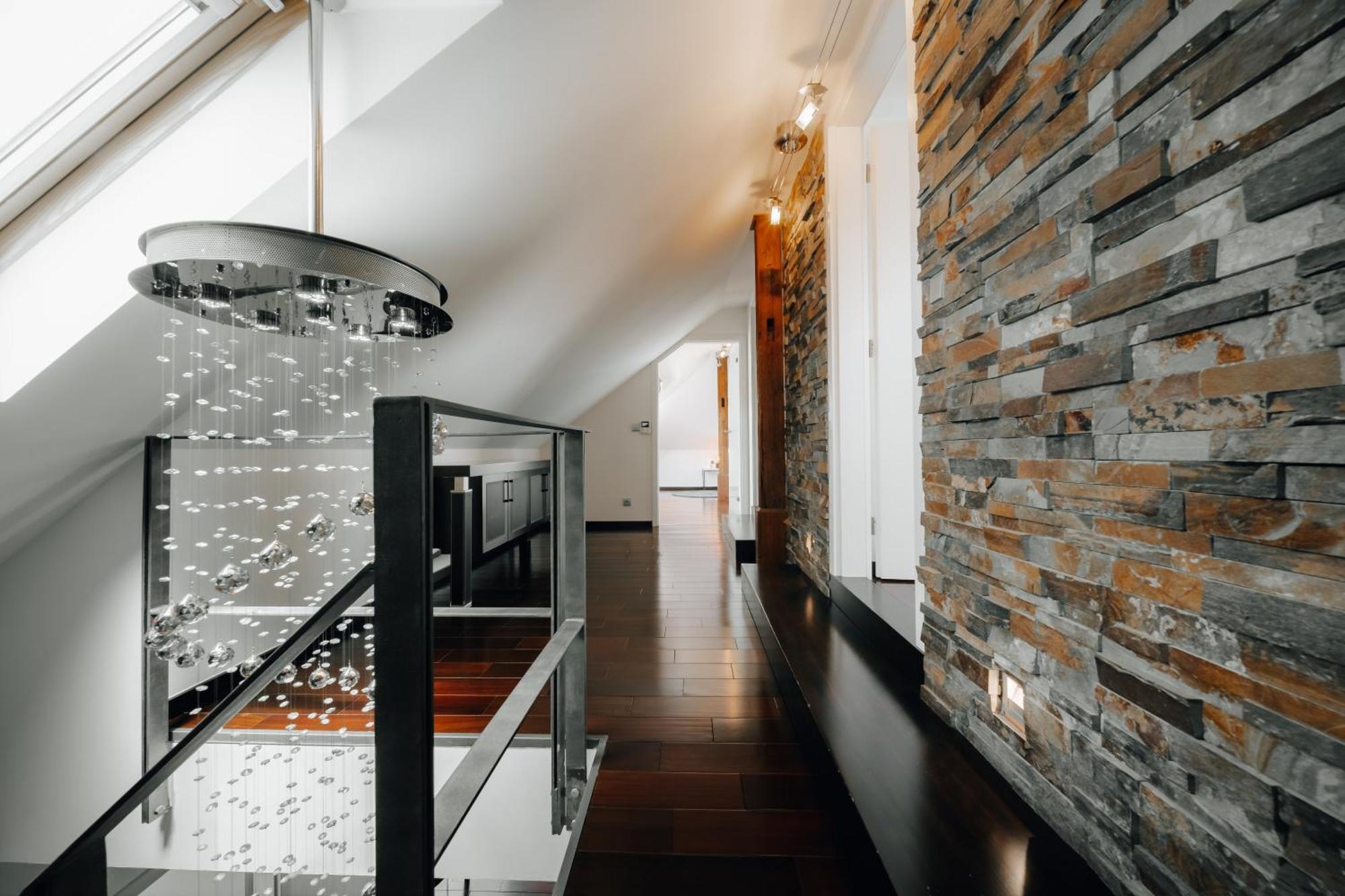 View Luxury With Foosball & Xbox - In Centre 公寓